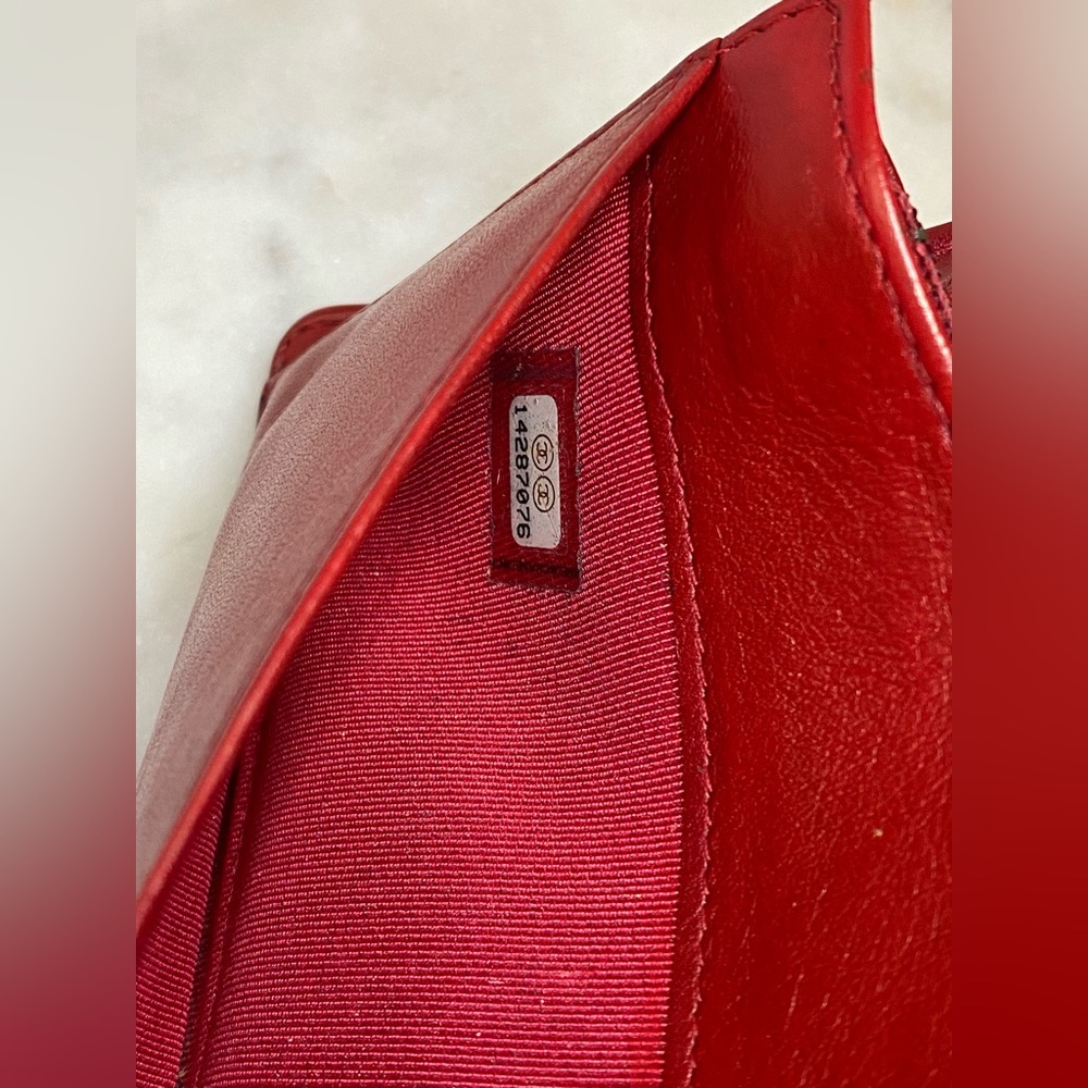 Chanel Patent leather Wallet - Picture 5 of 10